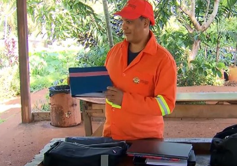 O sonho do gari cego Rogério Gomes é se formar em Pedagogia - Foto: arquivo pessoal