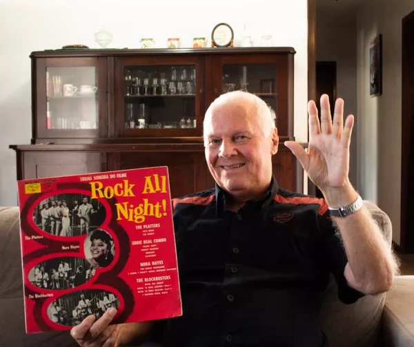 Valdir é fã de Elvis Presley - Foto: Giovana Cristina Rodrigues / Divulgação 