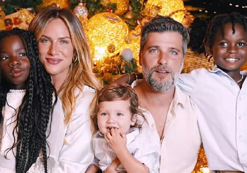 Os filhos de Gio e Bruno Gagliasso foram vítimas de racismo em um restaurante de Portugal - Foto: reprodução / Instagram