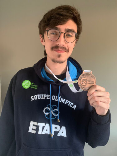 José Eduardo foi medalhista de bronze na IBO 2022 - Foto: arquivo pessoal