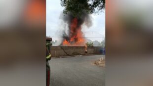 A casa ficou completamente destruda e a coragem do Daniel fez a diferena na vida da famlia que corria perigo. Foto: Divulgao