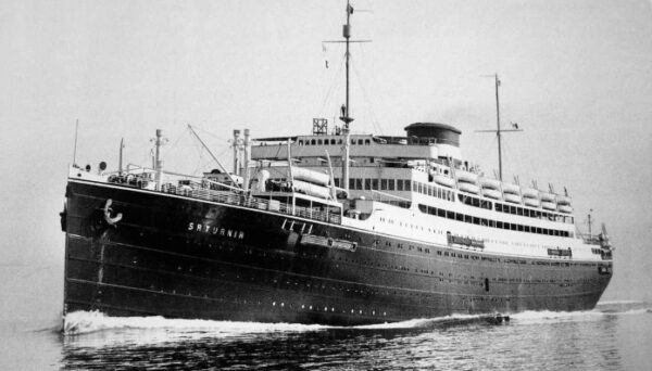 Navio Satúrnia - Foto: reprodução web