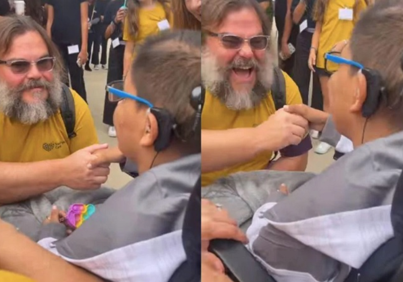 Jack Black cantando para o fã em estado terminal, música do filme Escola do Rock - Foto: reprodução