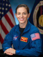 Nicole se formou em Engenharia Mecânica na Academia Naval dos Estados Unidos, fez mestrado e, em 2013, foi selecionada para se tornar membro de um novo grupo de astronautas da Nasa. Foto: SpaceX