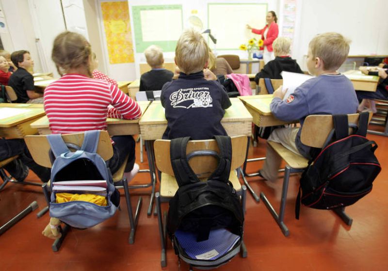 Nas escolas da Finlândia as crianças aprendem o que fazer para identificar fake news nas redes sociais. Foto: Reprodução/Internet