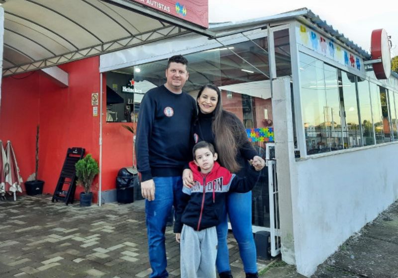Foi após a visita de uma cliente, que também tem um filho com autismo, que a história mudou. Foto: Reprodução