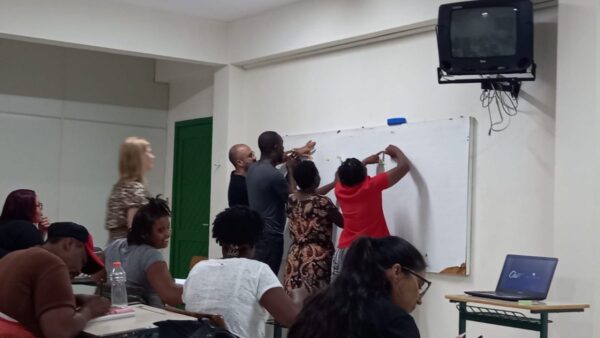 Os alunos têm aulas uma vez por semana - Foto: arquivo pessoal