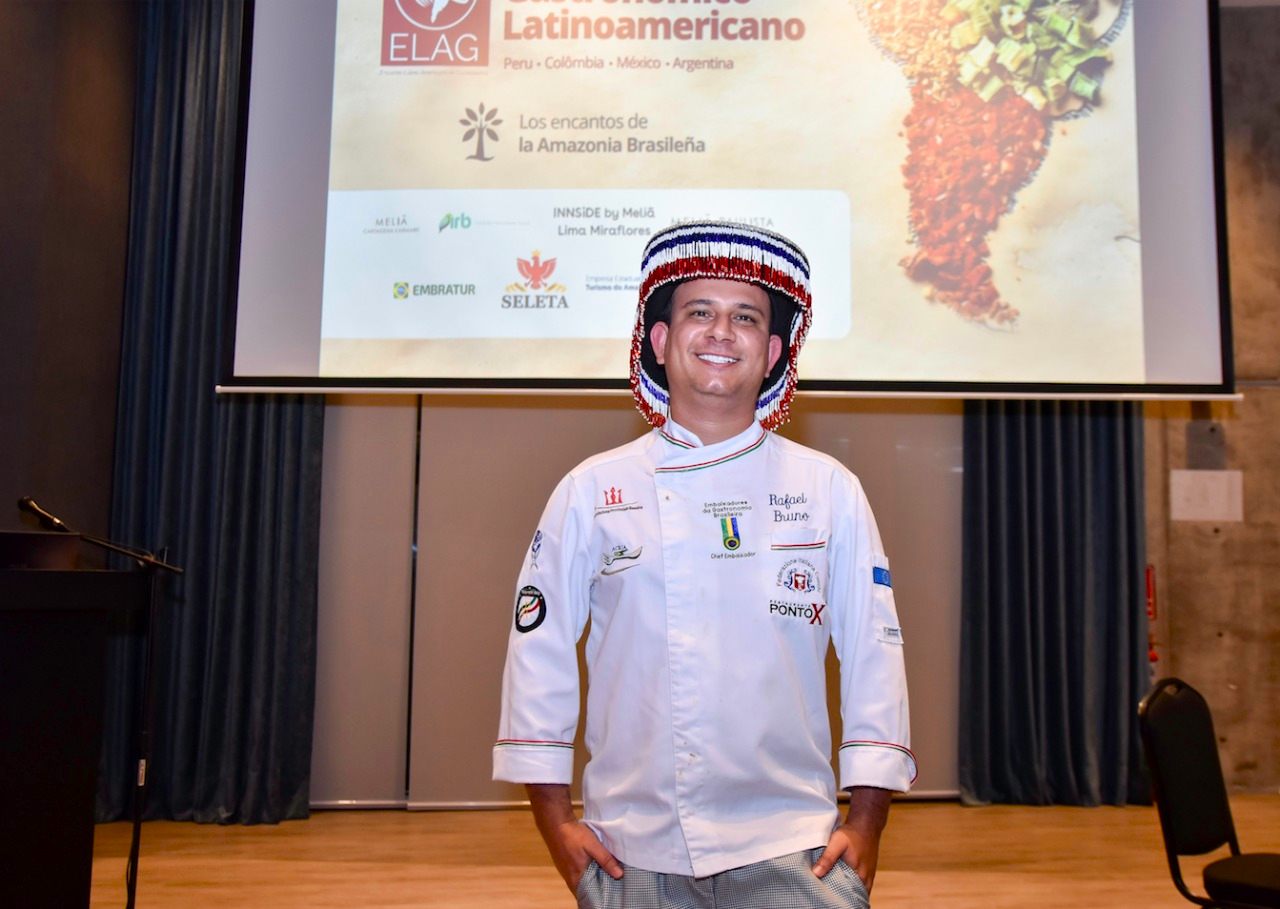 O chef Rafael Bruno conta que aprendeu a cozinhar com a avó - Foto: divulgação