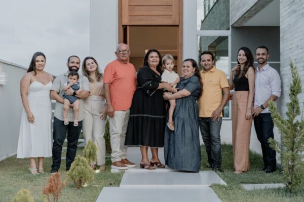 Joselma e a família - Foto: reprodução O Povo 