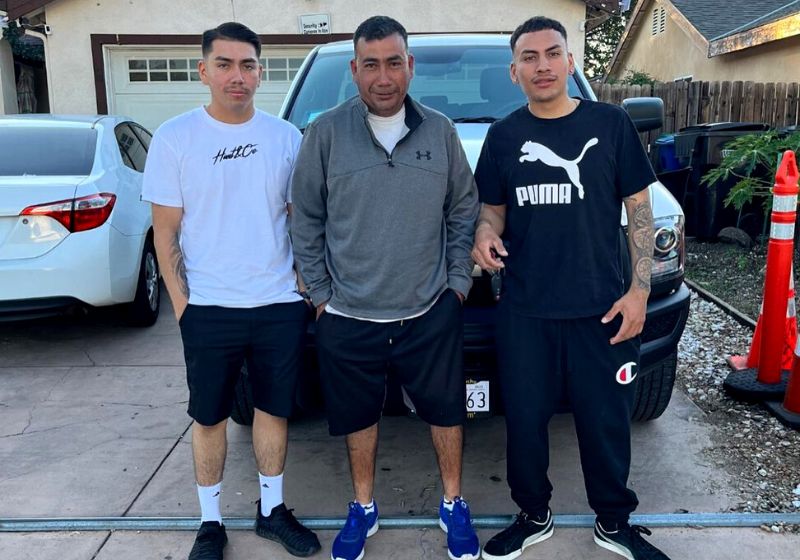 A corrente do bem arrecadou mais de 100 mil dólares para que ele pudesse comprar um novo carro e não ficar sem trabalho. Foto: Reprodução/Internet