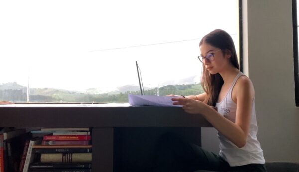 A estudante está realizando um sonho - Foto: arquivo pessoal