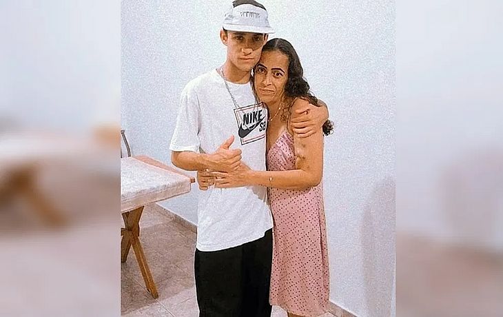 A mãe recebeu o rim doado de filho morto em acidente: 'Deixou um presente' - Foto: arquivo pessoal