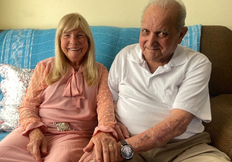 Os idosos contaram que não conseguiram se casar da igreja na época porque era quaresma e agora realizaram o sonho agora, 60 anos depois - Foto: Pâmela Ramos/temmais