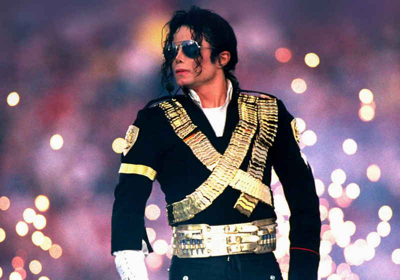 Michael Jackson ganhará um filme biográfico produzido pela Lionsgate. - Foto: reprodução