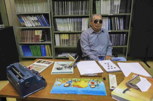 O professor que ficou cego encontrou no Braile uma nova forma para "enxergar"a vida - Foto: Secr Cultura MS
