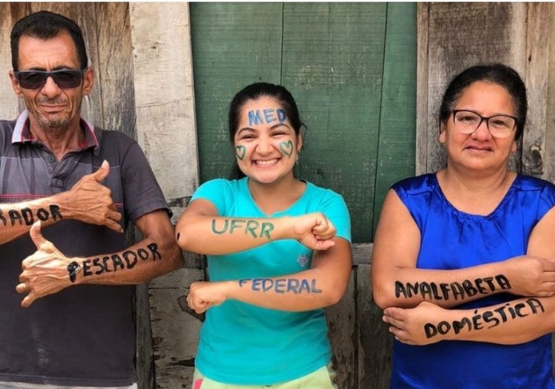 Ela mora em São Luís junto de seus outros sete irmãos. Frequentou escola pública, na capital maranhense, e conquistou a aprovação. Foto: Reprodução/Redes Sociais