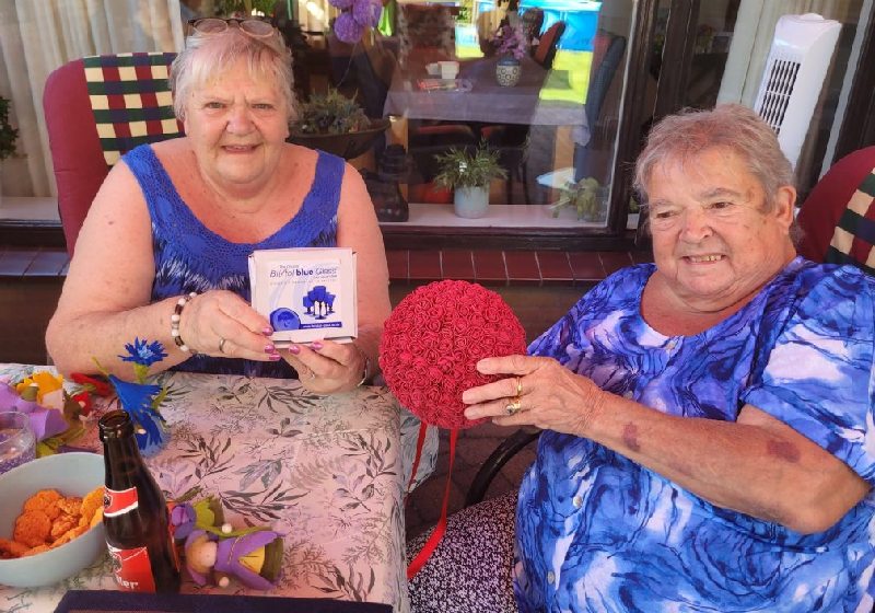 As duas irmãs adotadas durante a Segunda Guerra Mundial e levadas para países diferentes se reencontram após 75 anos de separação - Foto: MYHERITAGE/SWNS