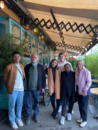 Família se encontrou neste domingo em uma estação de trem da França - Foto: arquivo pessoal