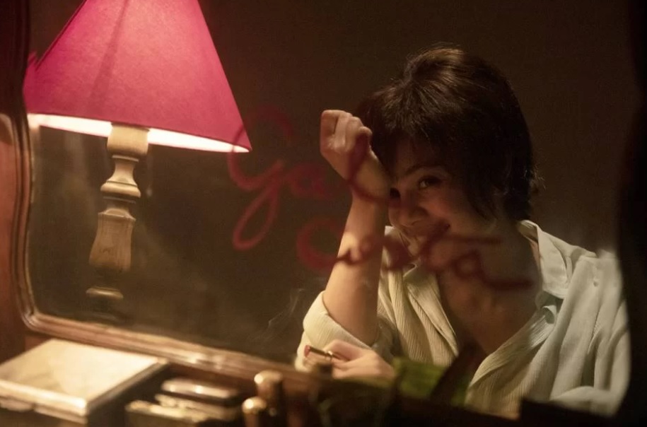 No papel de Gal Costa, Sophie Charlotte revive a trajetória de Maria da Graça Costa Penna Burgos. Foto: Reprodução/Internet