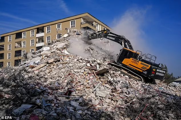 O terremoto na Síria e Turquia deixou mais de 50 mil mortos - Foto: EPA