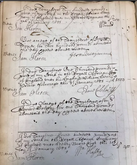 O documento da Royal African Company, companhia de tráfico de escravos, comprova envolvimento da monarquia britânica durante o período. Foto: Reprodução/The Guardian.
