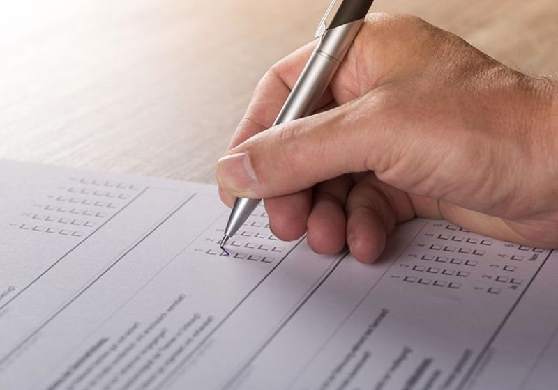 Mais de 150 concursos públicos com inscrições abertas em todos o país, é a hora pra quem busca uma recolocação no mercado de trabalho! Foto: Reprodução/Istoedinheiro.