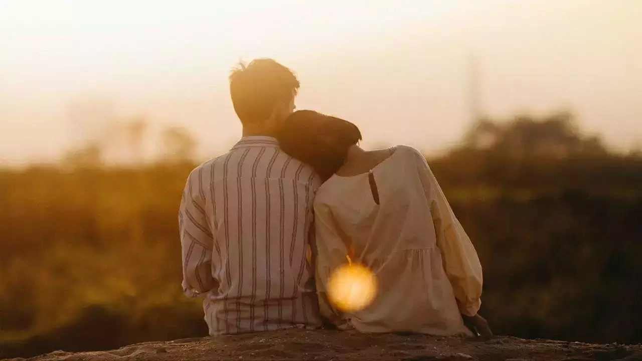 Universidades chinesas dão uma semana de férias para os alunos encontrarem um amor e se apaixonarem - Foto: Pexels