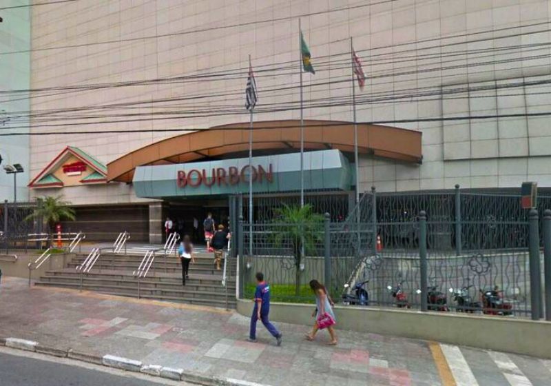 A justiça condenou o Shopping que barrou a entrada do menino preto a pagar R$ 10 mil de indenização -Foto: Foto: Google Maps