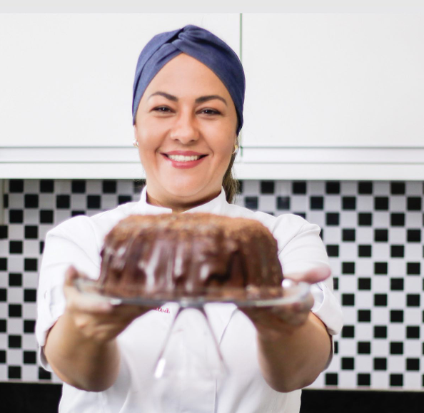 Malu agora inspira outras mulheres, ela virou embaixadora de uma marca famosa de produtos alimentícios. Foto: Reprodução/@chef.malugalvao/Instagram.