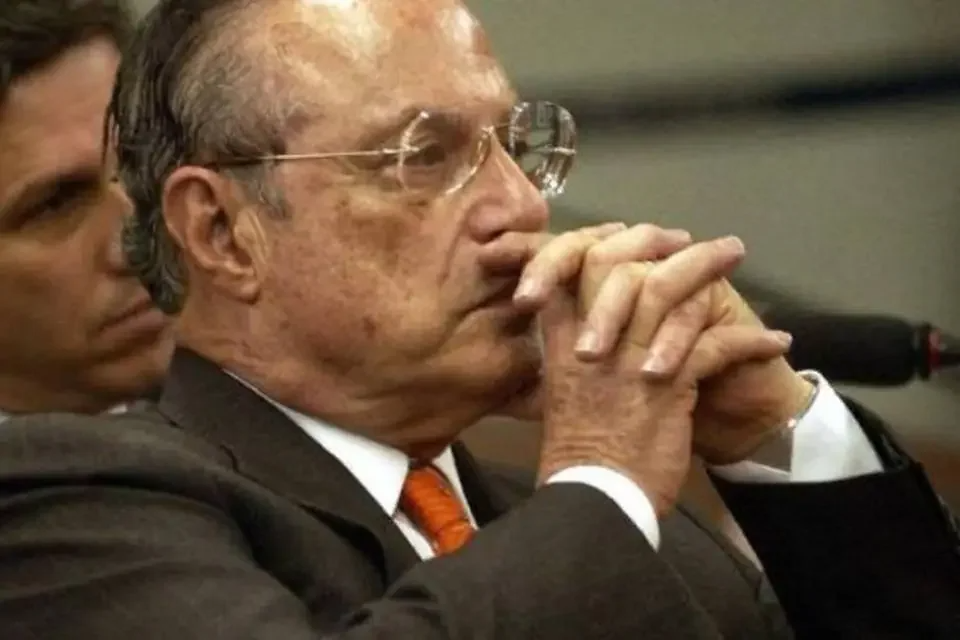 O político aguarda ainda o resultado de outras ações, que podem aumentar o valor do dinheiro a ser devolvido aos cofres públicos. Foto: Reprodução/Fábio Rodrigues (Agência Brasil).