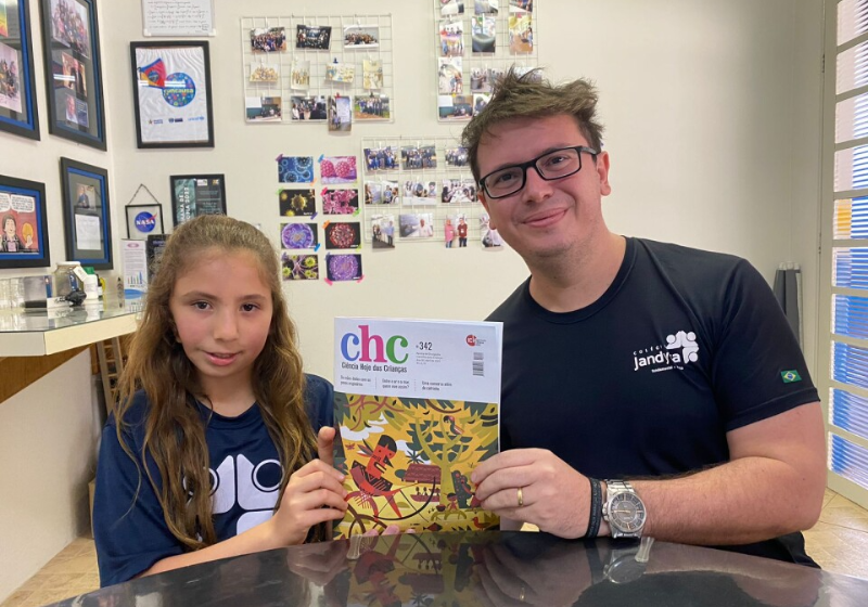 Ao publicar o artigo científico, essa brasileira de 10 anos pode conseguir uma vaguinha no Guinness Book. Foto: Reprodução/Gazeta de Limeira.