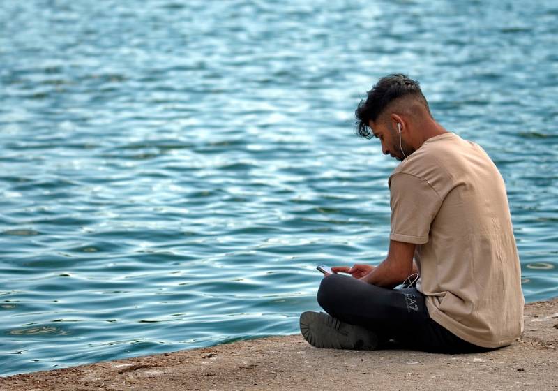 O estudo procurou saber como a música afetava o cérebro de mais de 100 voluntários e os resultados surpreenderam! - Foto: Pixabay