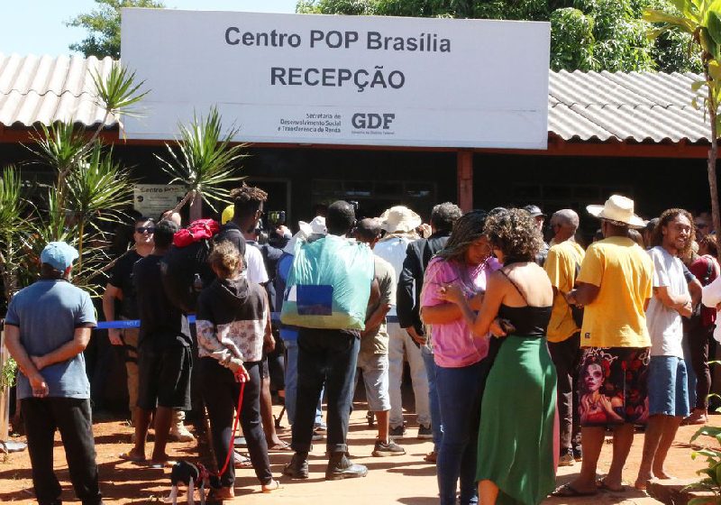 O mutirão nacional do CNJ vai até sexta-feira para levar documentos, como a certidão de nascimento a brasileiros que nunca tiveram - Foto: Antonio Cruz / Agência Brasil