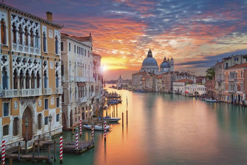 Grande Canal, em Veneza, Itália - Foto: iStock