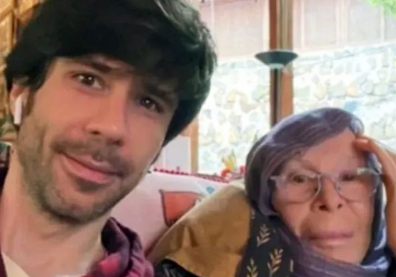 João Lee, filho do meio, disse Rita Lee deixou várias músicas inéditas para serem finalizadas - Foto: reprodução / Redes sociais