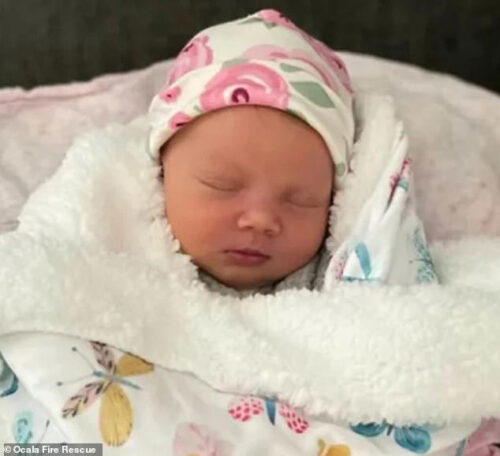 O bombeiro explicou que se apaixonou pela bebê à primeira vista. - Foto: arquivo pessoal