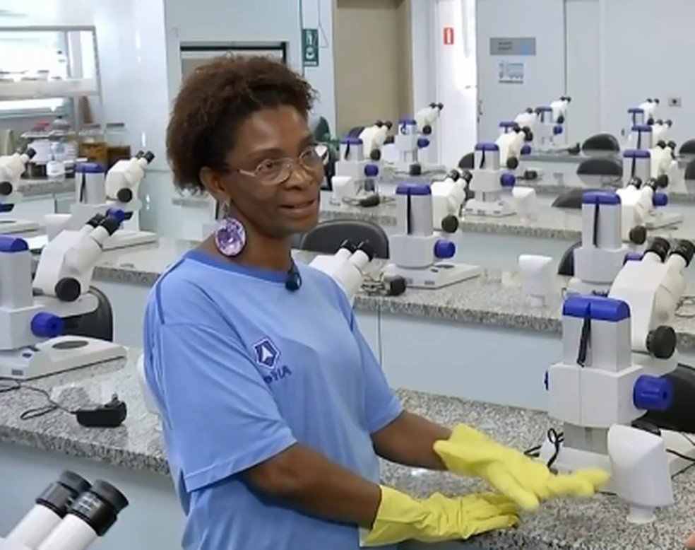 Maria Helena conseguiu a vaga na universidade em que trabalhou por tanto tempo. Ele passou no vestibular depois de um cursilho popular oferecido pela Unesp. Foto: Reprodução/TV EM.