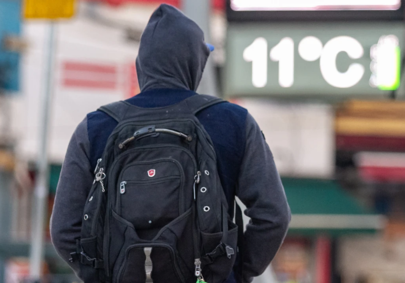 O frio em SP está cada vez mais intenso e a Cruz Vermelha do Brasil está realizando ações para arrecadação de agasalhos. - Foto: Marivaldo Oliveira/Codigo19