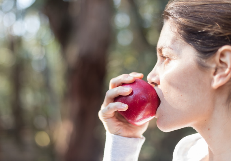 Apples boost immunity and reduce asthenic syndrome in the elderly by up to 20%.