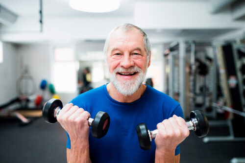 Além de prevenir o Alzheimer, malhar também evita outros problemas de saúde. - Foto: Shutterstock