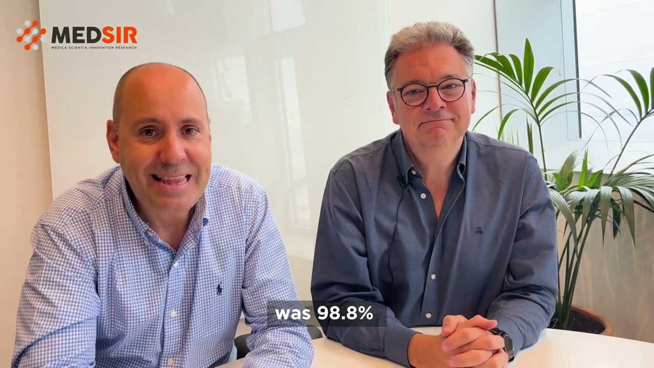 Os médicos Javier Cortés e Antonio Llombart foram os responsáveis por acompanhar os pacientes durante os testes clínicos PHERGain. Foto: Reprodução/Medsir.