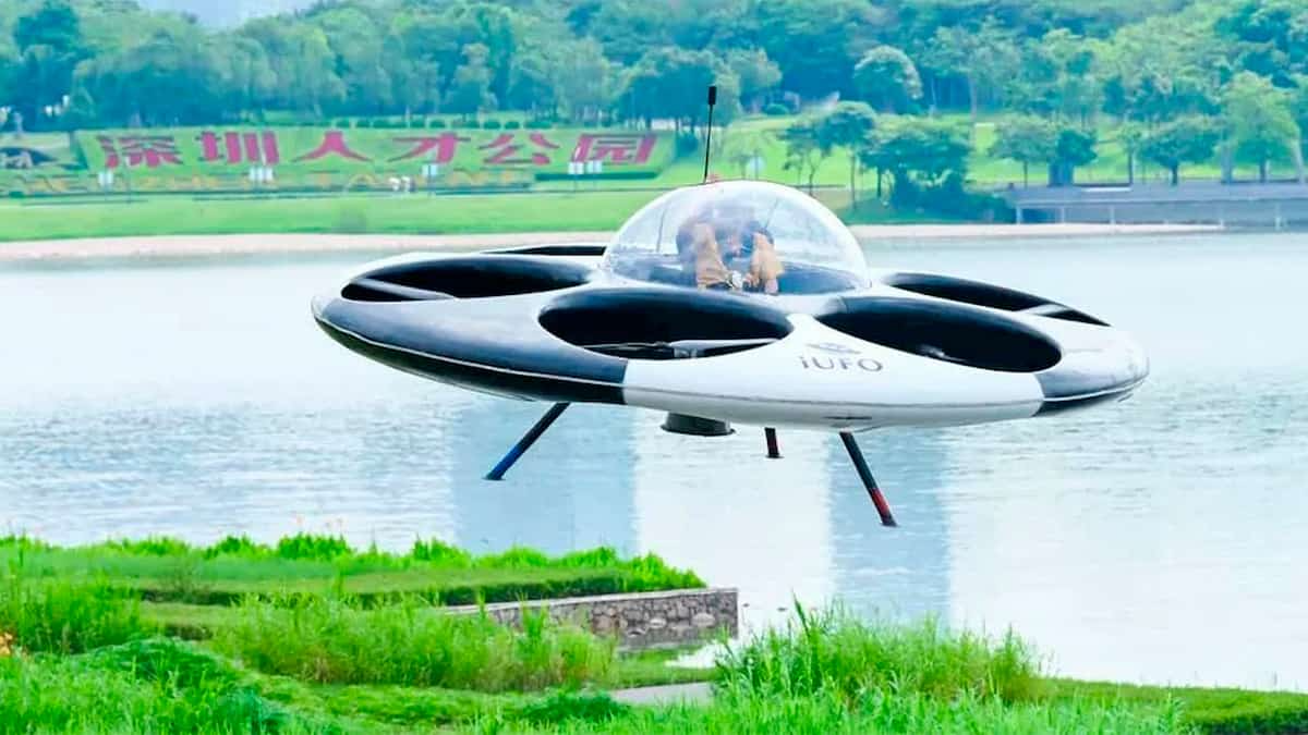 Os pesquisadores querem usar o disco voador elétrico produzido na China para passeios e ações de publicidade. Foto: Reprodução/Shenzhen Pages.