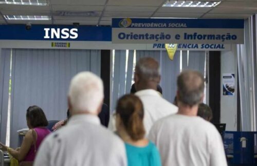 Mais de R$ 1 bilhão será pago aos beneficiários. - Foto: INSS