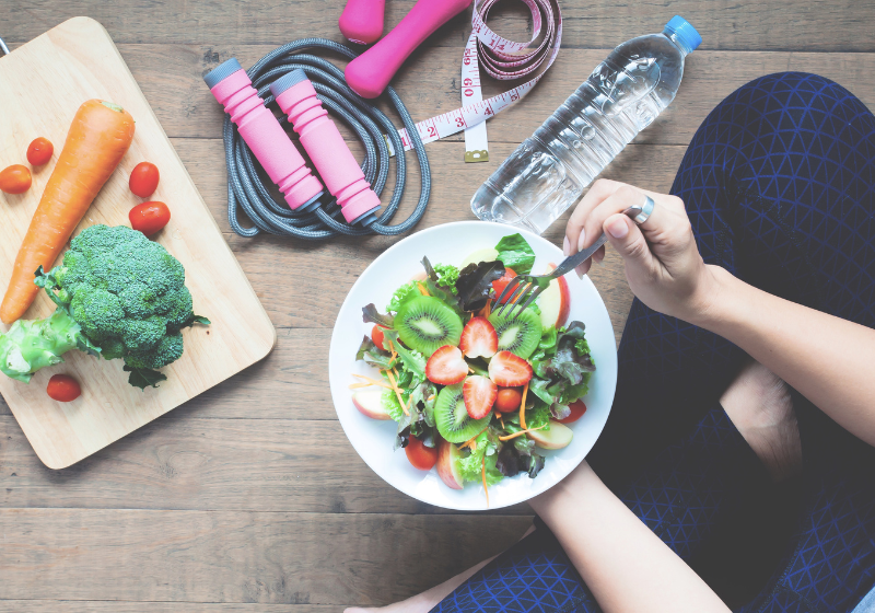 Esses oito hábitos saudáveis fazem viver melhor e por mais tempo. Quais deles você já adota? - Foto: Reprodução/Freepik.