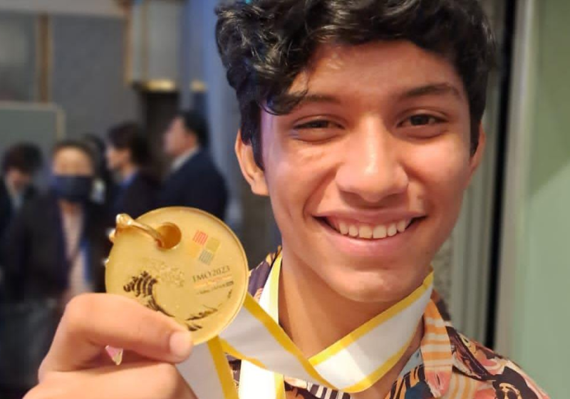 O brasileiro Matheus Alencar foi o primeiro cearense a ganhar medalha de ouro na Olimpíada Internacional de Matemática. Foto: Reprodução/Arquivo pessoal.