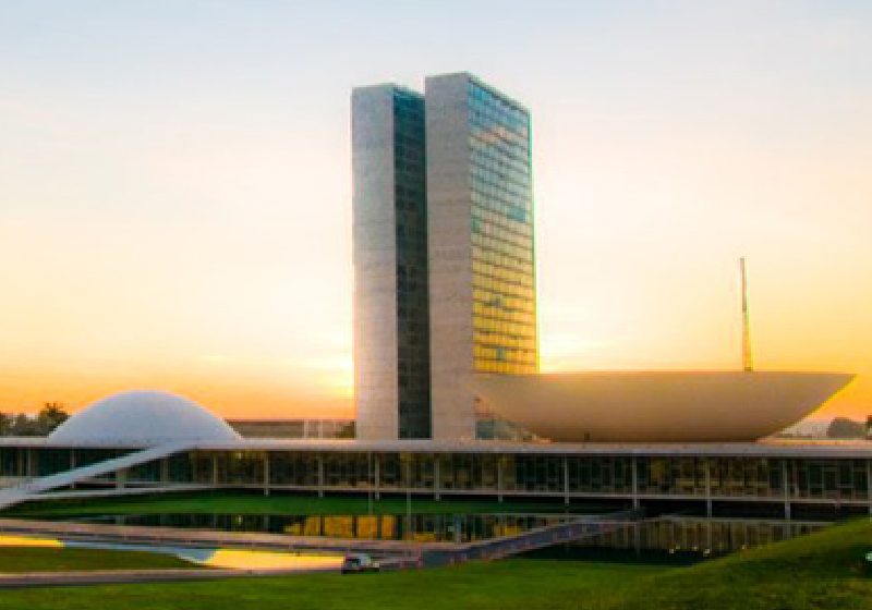 O concurso para a Câmara dos Deputados está com inscrições abertas e as provas serão aplicadas em todas as capitais. - Foto: reprodução / Agência Câmara