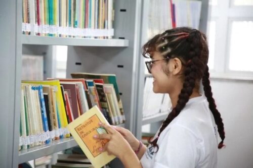 Além da educação, o projeto visa também educar quanto a cultura, esportes e outras áreas. - Foto: reprodução MEC