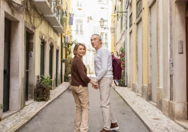 A pesquisa mostrou os melhores países para aposentados que querem viver na Europa com qualidade de vida e sem gastar muito. - Foto: Getty images