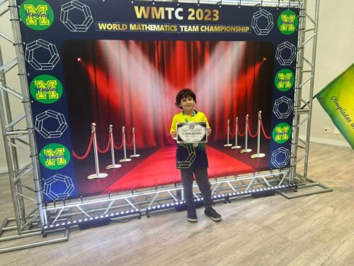 Vitor Marianelli, 11 anos, levou medalha de prata. - Foto: divulgação