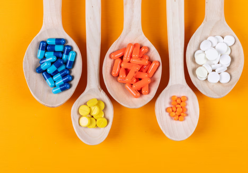 Esses são os melhores suplementos para você que chegou na casa dos 40. Tem eles na dieta? Foto: Reprodução/Freepik.